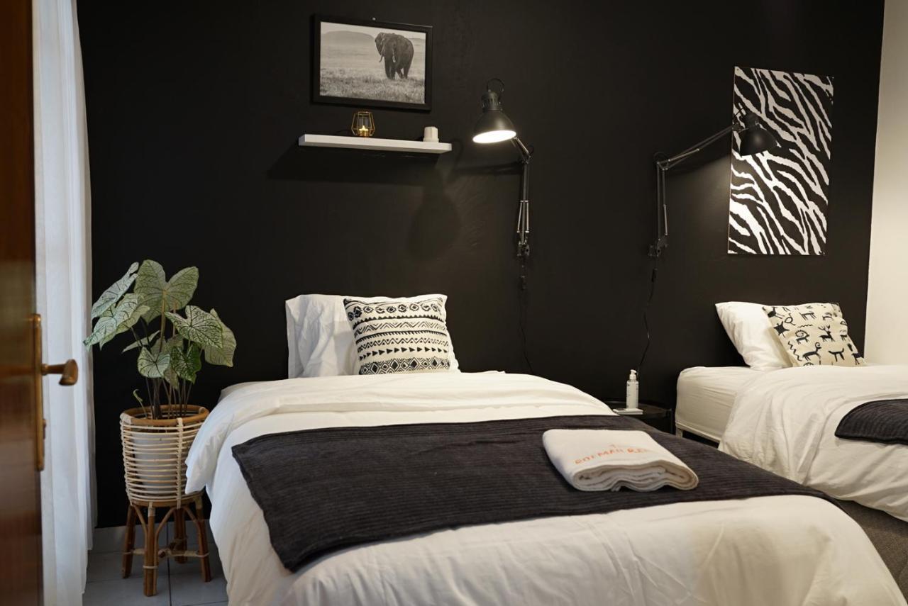 Roemah Renjana Bandung Bed & Breakfast ภายนอก รูปภาพ