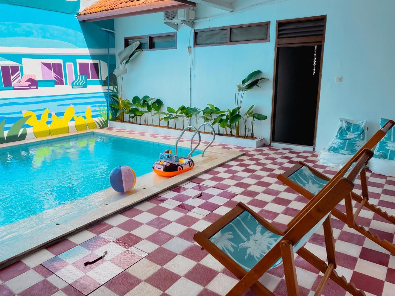 Roemah Renjana Bandung Bed & Breakfast ภายนอก รูปภาพ